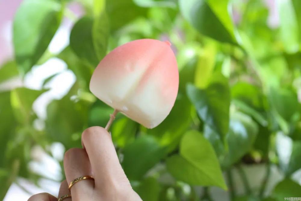 吃完17个桃子冰淇淋，你觉得哪款最好吃？(4)