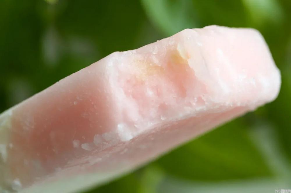 吃完17个桃子冰淇淋，你觉得哪款最好吃？(25)