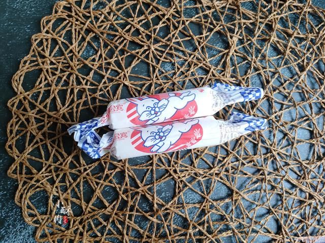 盘点那些5毛钱能买到的雪糕和冰棍,满满的童年回忆,你吃过几种(图6) 盘点那些5毛钱能买到的雪糕和冰棍,满满的童年回忆,你吃过几种(6)