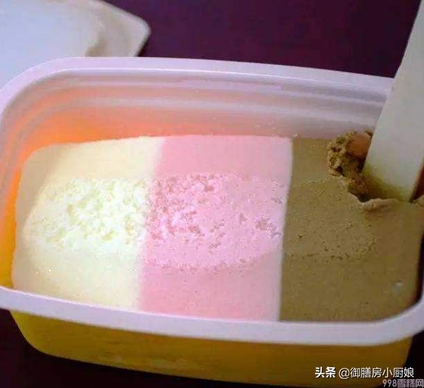 酷暑难耐,推荐你这20种好吃不贵的雪糕冰淇淋,吃完夏天就过去了(图13) 酷暑难耐,推荐你这20种好吃不贵的雪糕冰淇淋,吃完夏天就过去了(13)