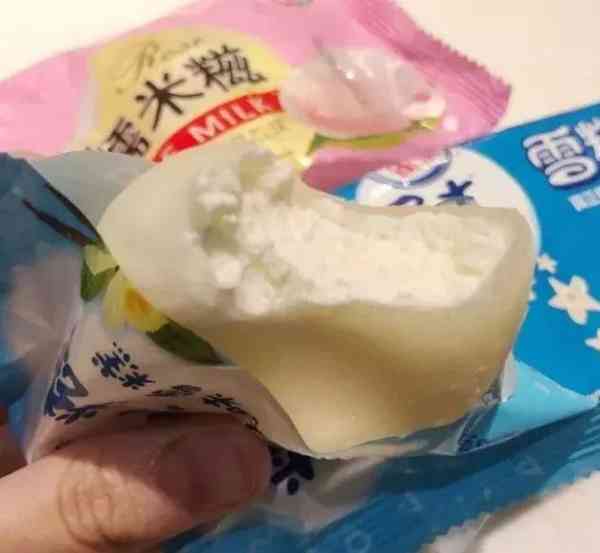 伊利冰工厂多少钱一只(最受欢迎的十款国产雪糕你吃过几种)(11) 伊利冰工厂多少钱一只(最受欢迎的十款国产雪糕你吃过几种)(11)