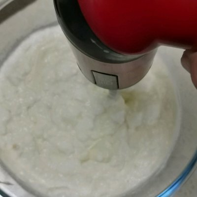 酸奶冰棍怎么做(这样做比外面买的还好吃)(4) 酸奶冰棍怎么做(这样做比外面买的还好吃)(4)