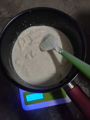 消耗淡奶油的牛奶雪糕的做法（分享淡奶油雪糕的制作方法）(2)