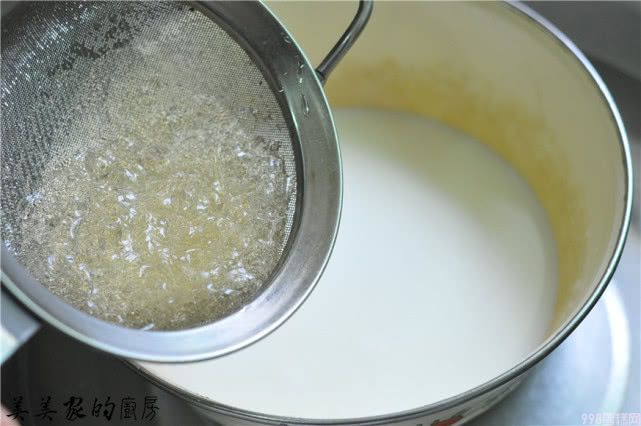 自制小布丁雪糕怎么做(网友小布丁雪糕才是经典)(6) 自制小布丁雪糕怎么做(网友小布丁雪糕才是经典)(6)